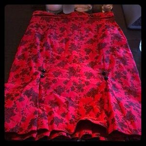 Pinup red skirt with black roses